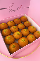 Cardamom Muffin Gift box / Cake Yazdi